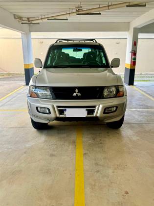 MITSUBISHI PAJERO FULL 3.0 GLS 4X4 V6 24V GASOLINA 2P AUTOMÁTICO